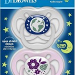 Dr. Brown’s Advantage Πιπίλα Σιλικόνης Λιλά-Γκρι Νυκτός  6-18m 2 τεμάχια