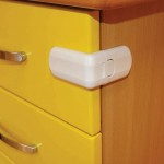 Προστατευτικό Ασφαλείας για Ντουλάπια-Συρτάρια Λευκό FreeOn