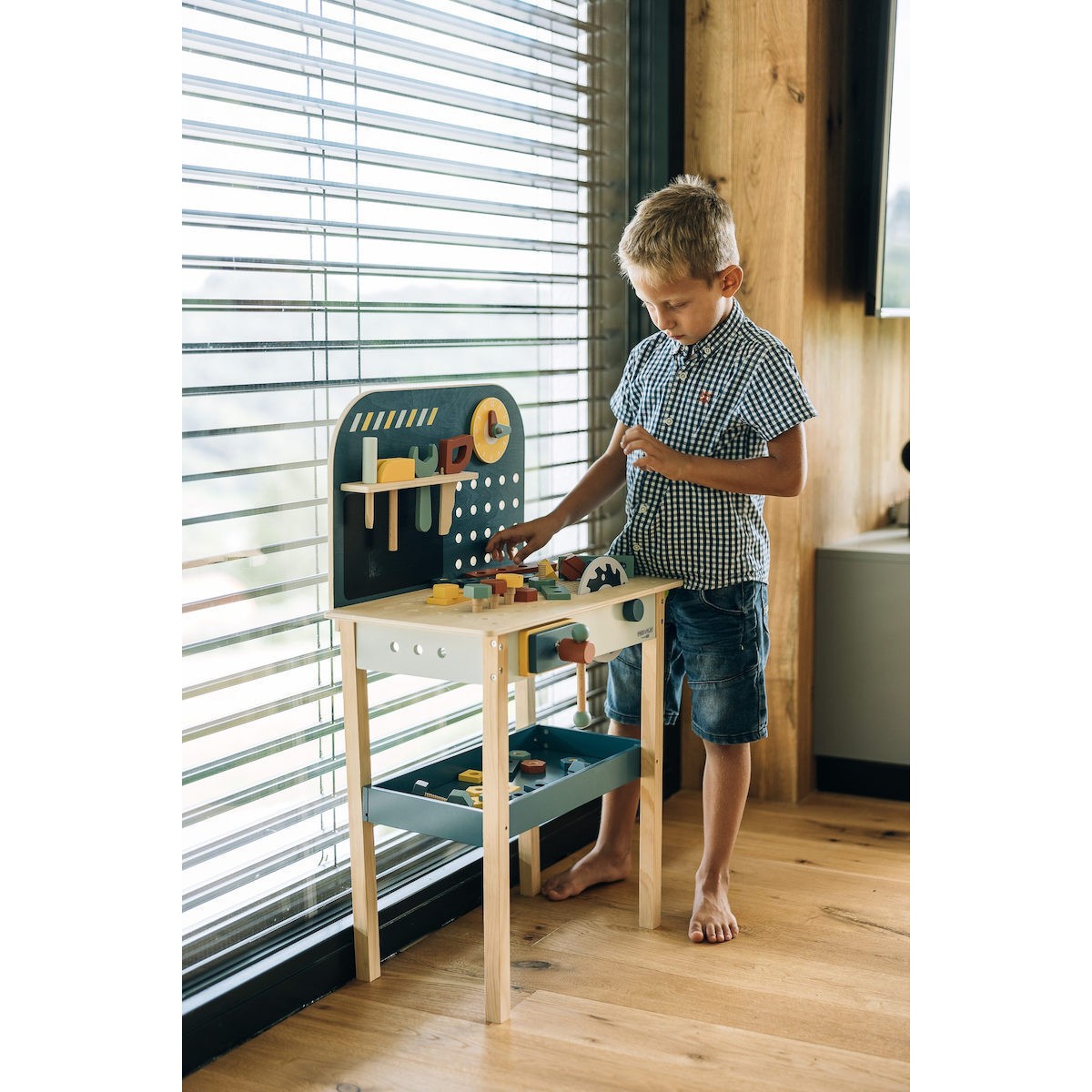 Ξύλινος Πάγκος Εργασίας Με Εργαλεία Free2Play