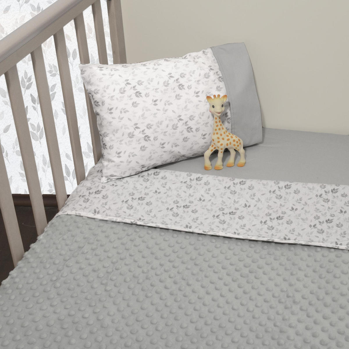 Κουβέρτα Αγκαλιάς Διπλής Όψης Minky Design 504 Sophie La Girafe Grey